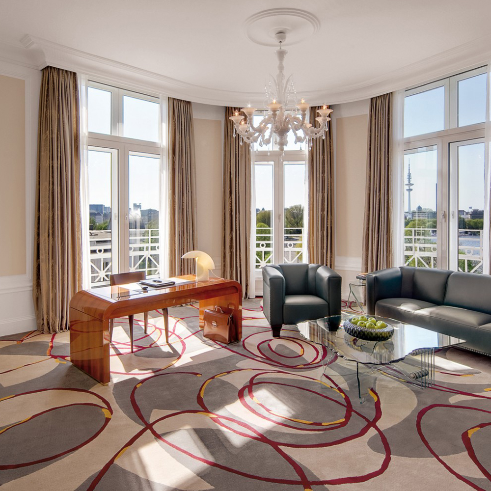 Wall-to-wall carpets at a hotel suite