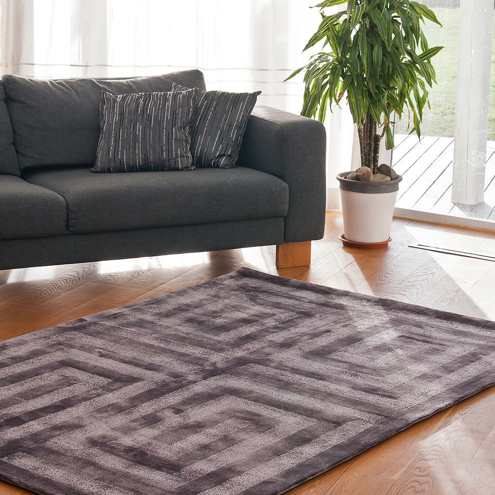 Hand tufted carpet ROSSIGNOL from Viscose