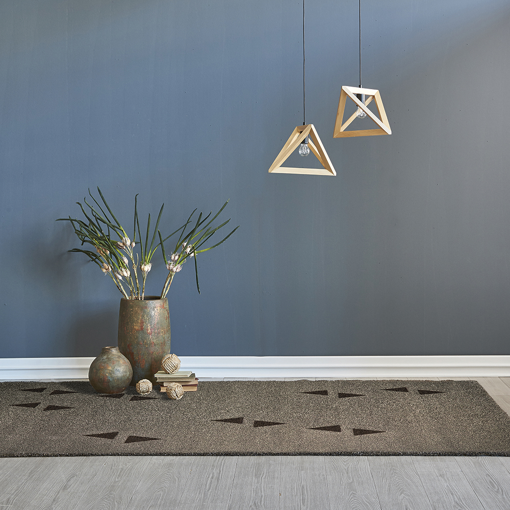 Hand tufted rug AADA from wool and linen