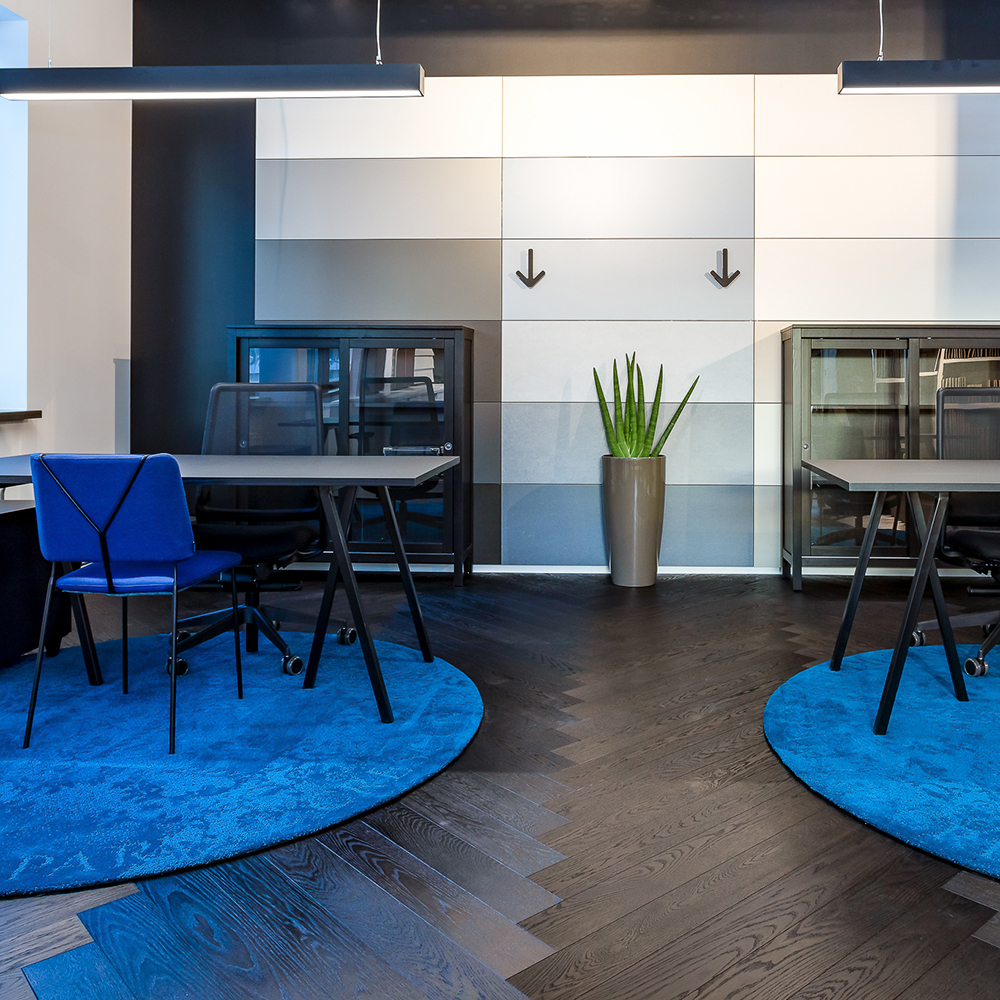 Quality hand tufted area rugs for an office space